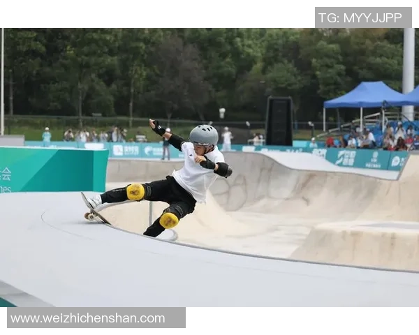 武汉滑板队在滑板精英赛中的崛起与突破历程全景回顾 武汉滑板队在滑板精英赛中的崛起与突破历程全景回顾